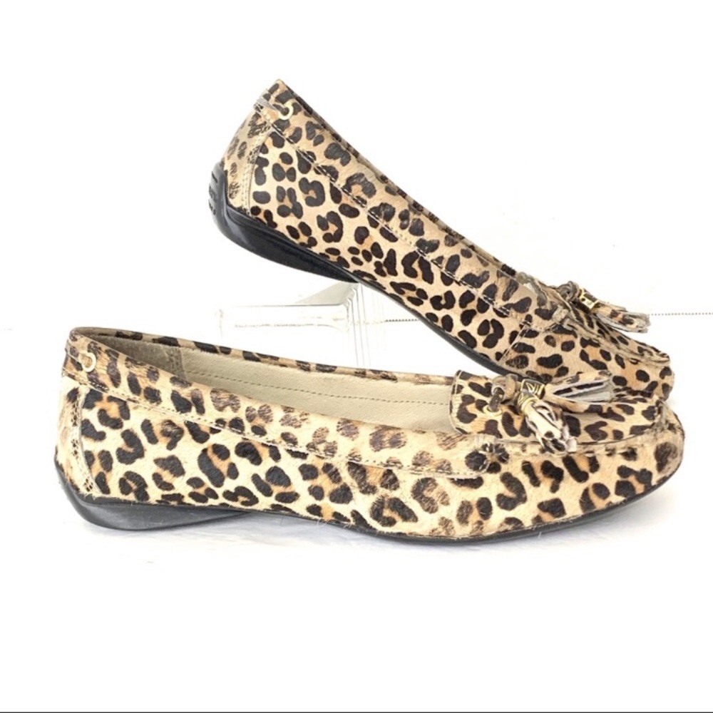 Sperry Leopard boat shoes 7.5